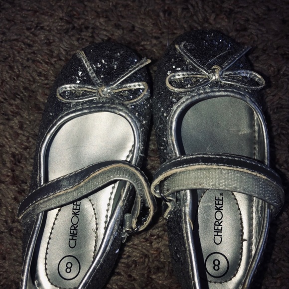 Dress shoes - Picture 3 of 5